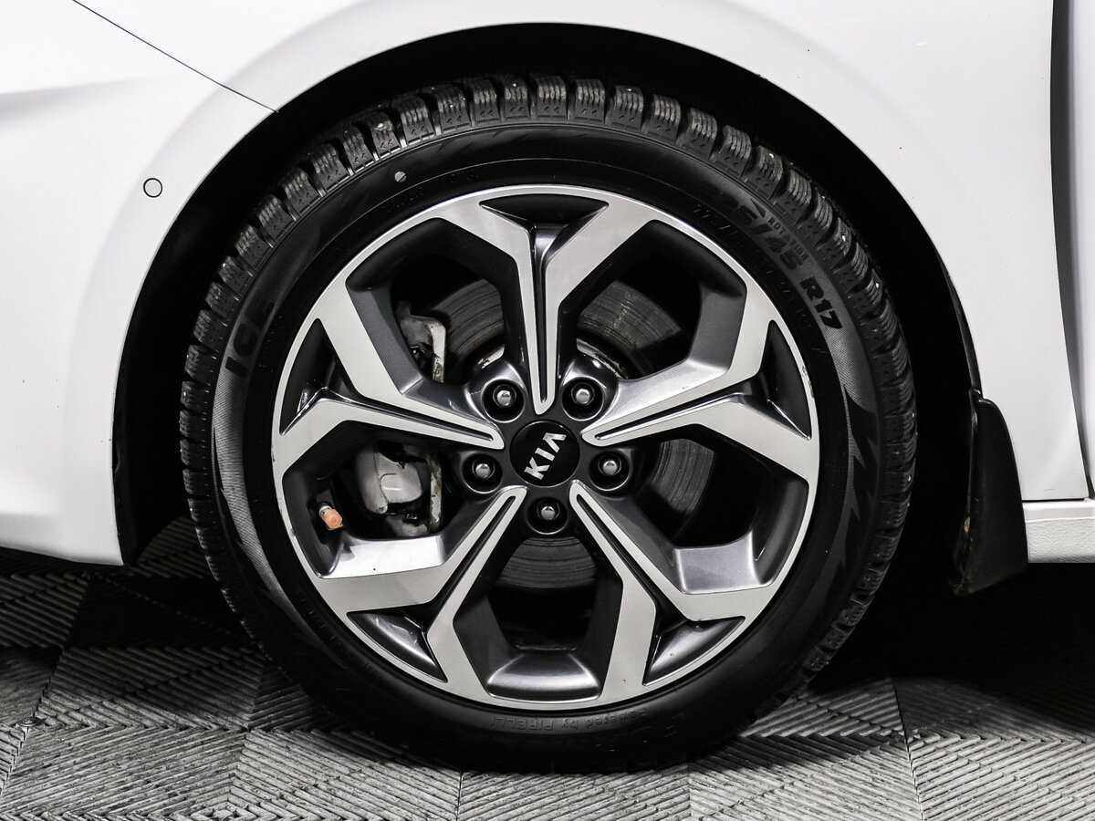Купить Kia Ceed с пробегом. Фото: #13