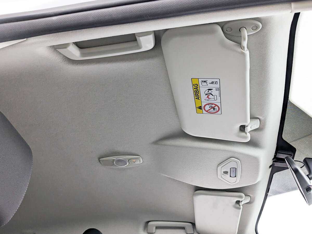 Купить Ford Focus с пробегом. Фото: #17