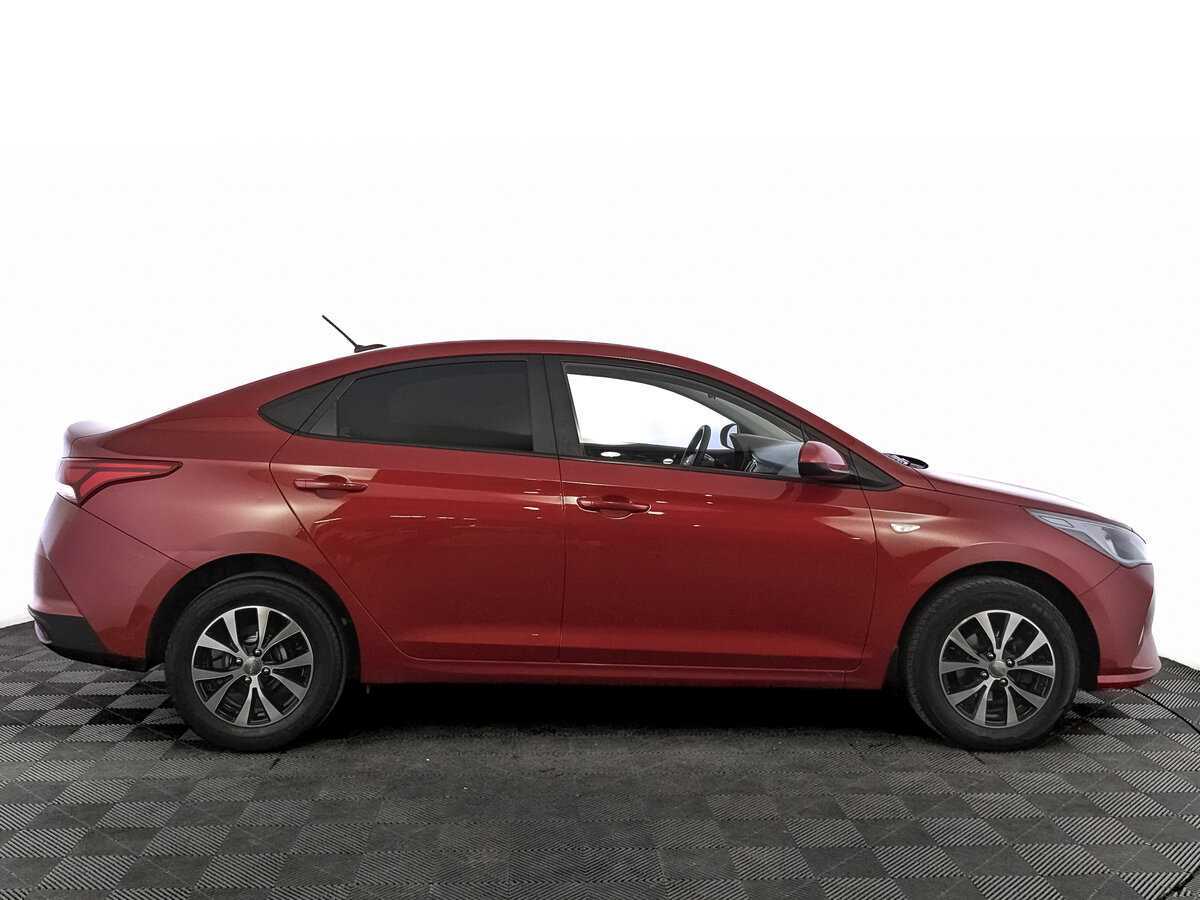 Купить Hyundai Solaris с пробегом. Фото: #3