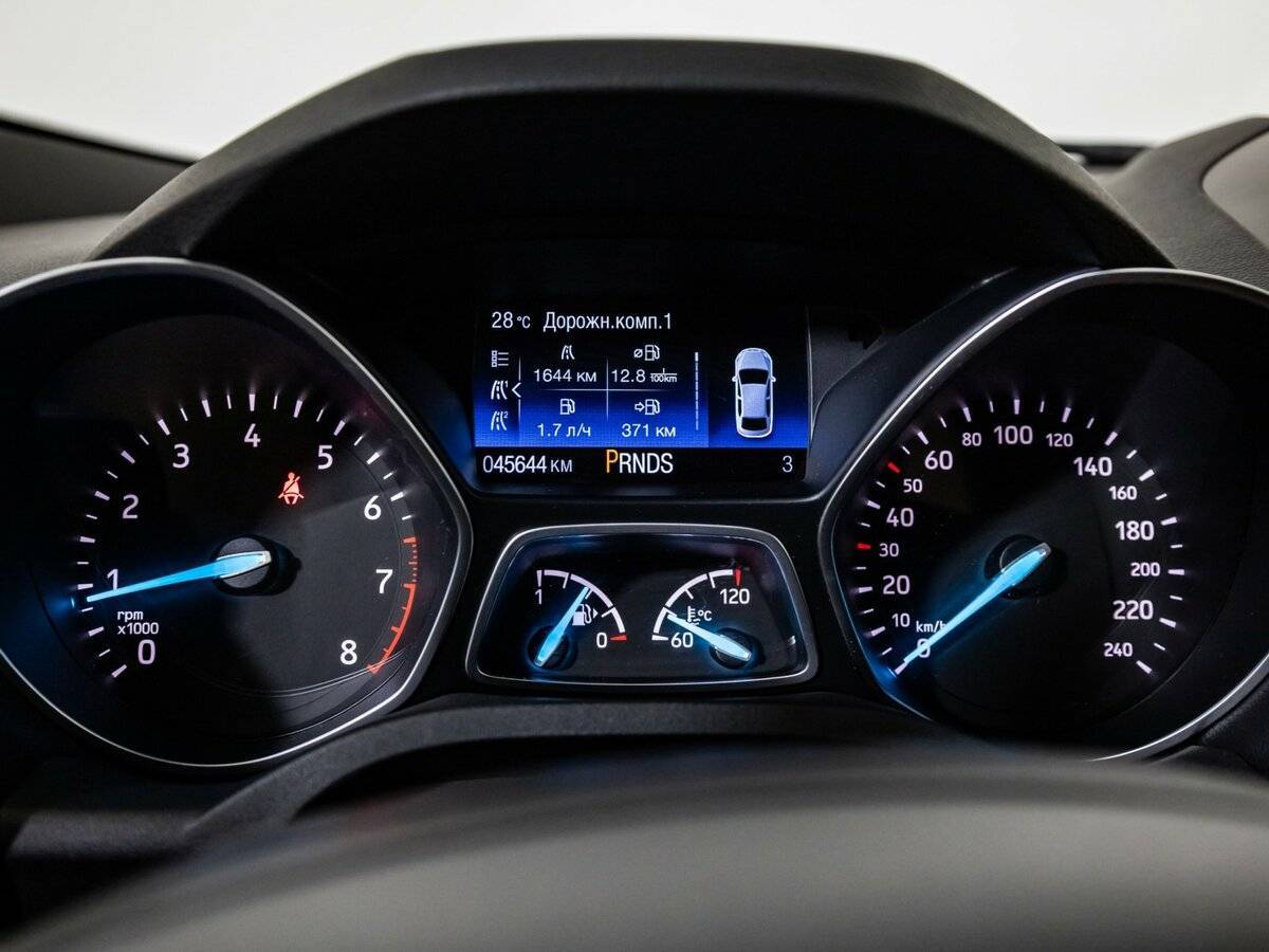 Купить Ford Kuga с пробегом. Фото: #11