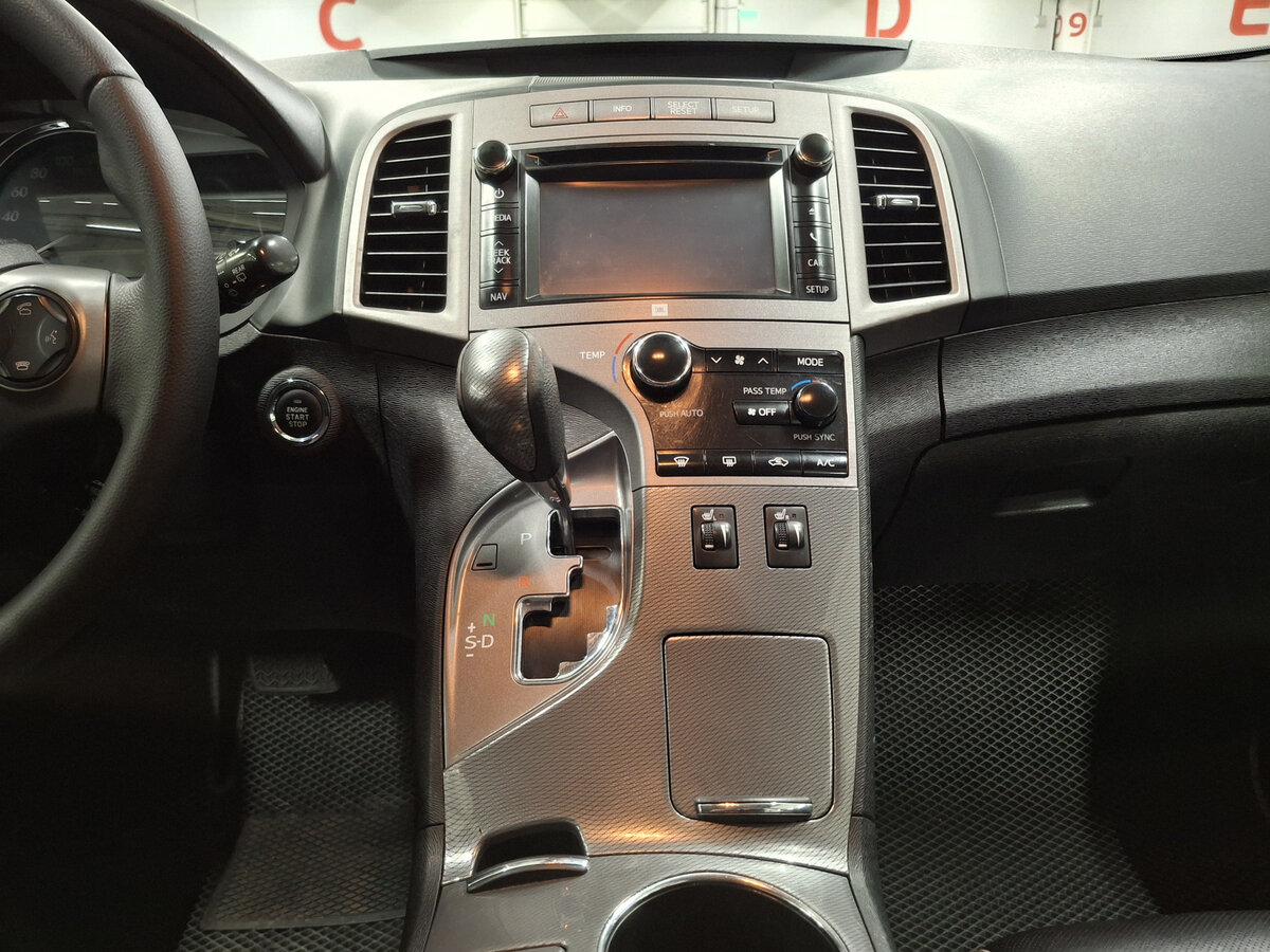 Купить Toyota Venza с пробегом. Фото: #14