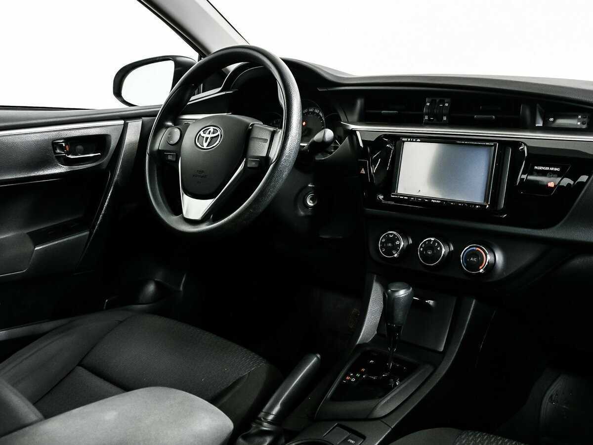 Купить Toyota Corolla с пробегом. Фото: #8