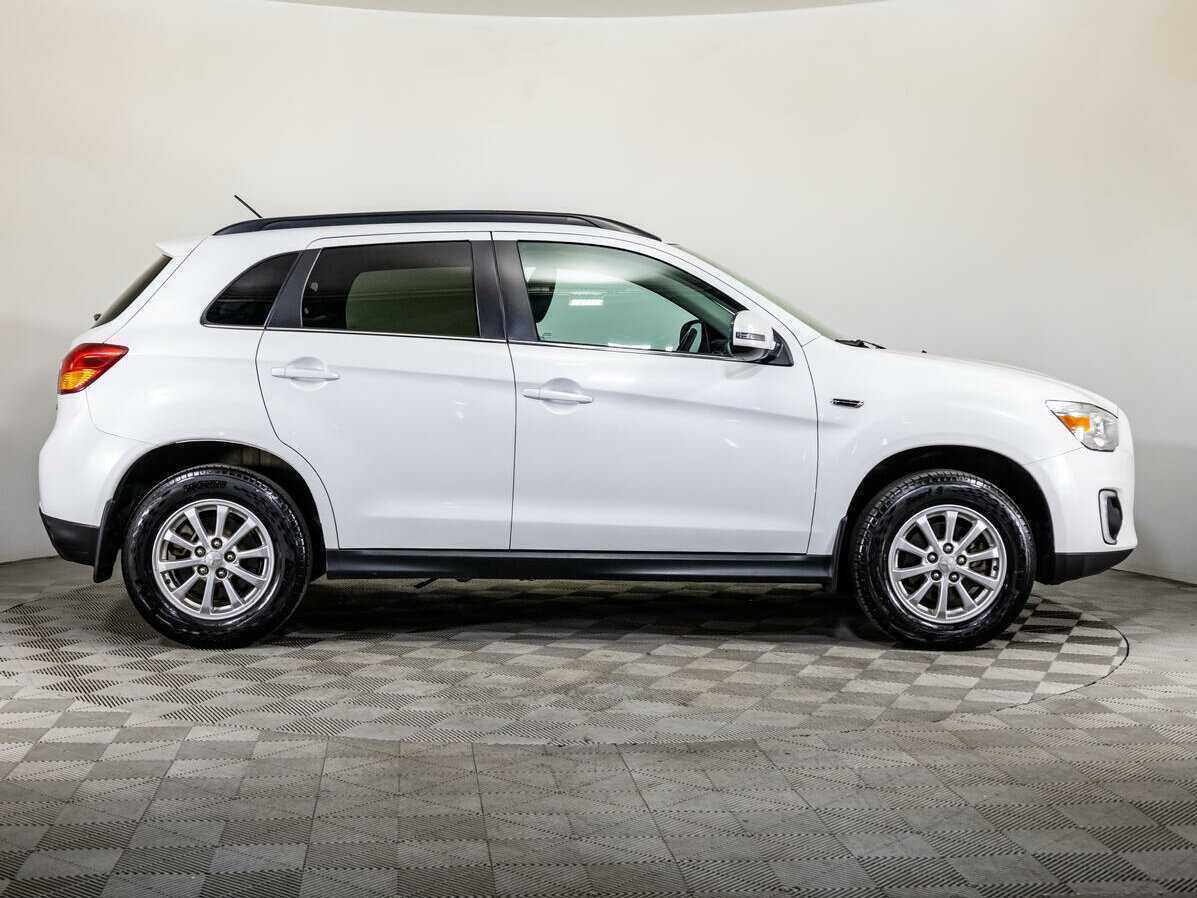 Купить Mitsubishi ASX с пробегом. Фото: #3