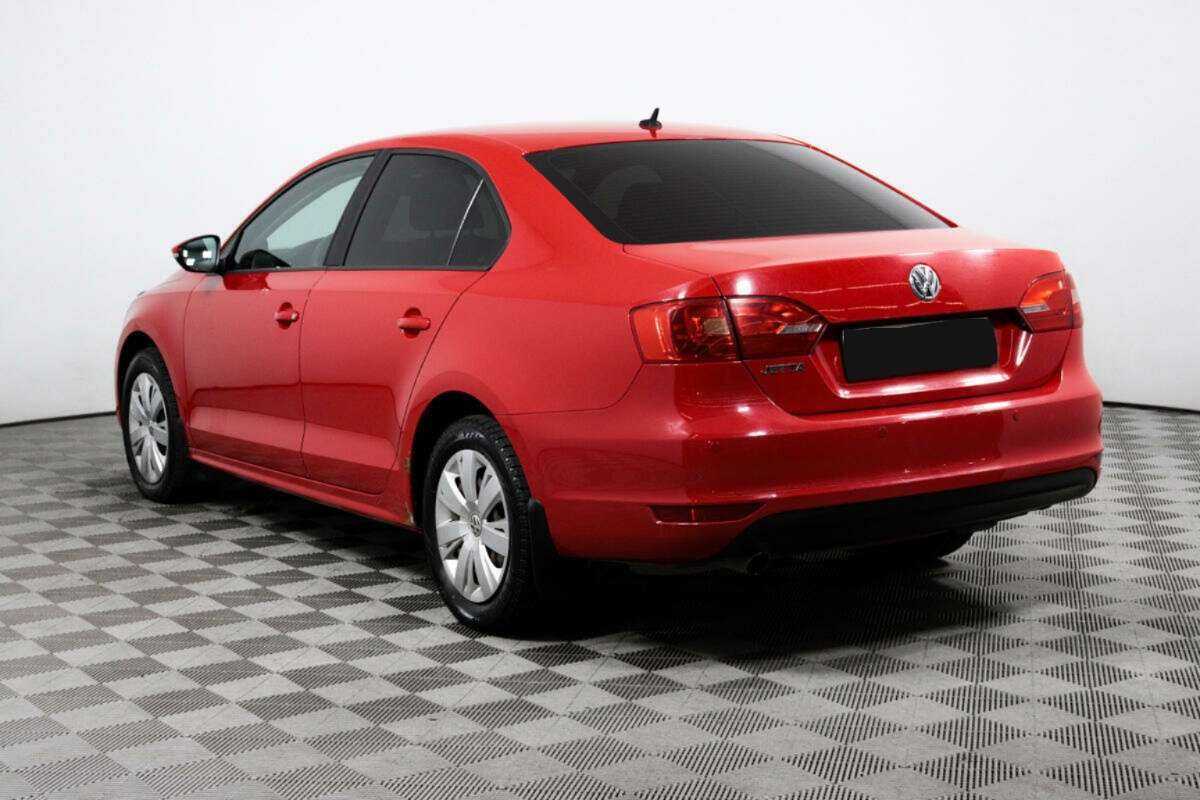 Купить Volkswagen Jetta с пробегом. Фото: #6