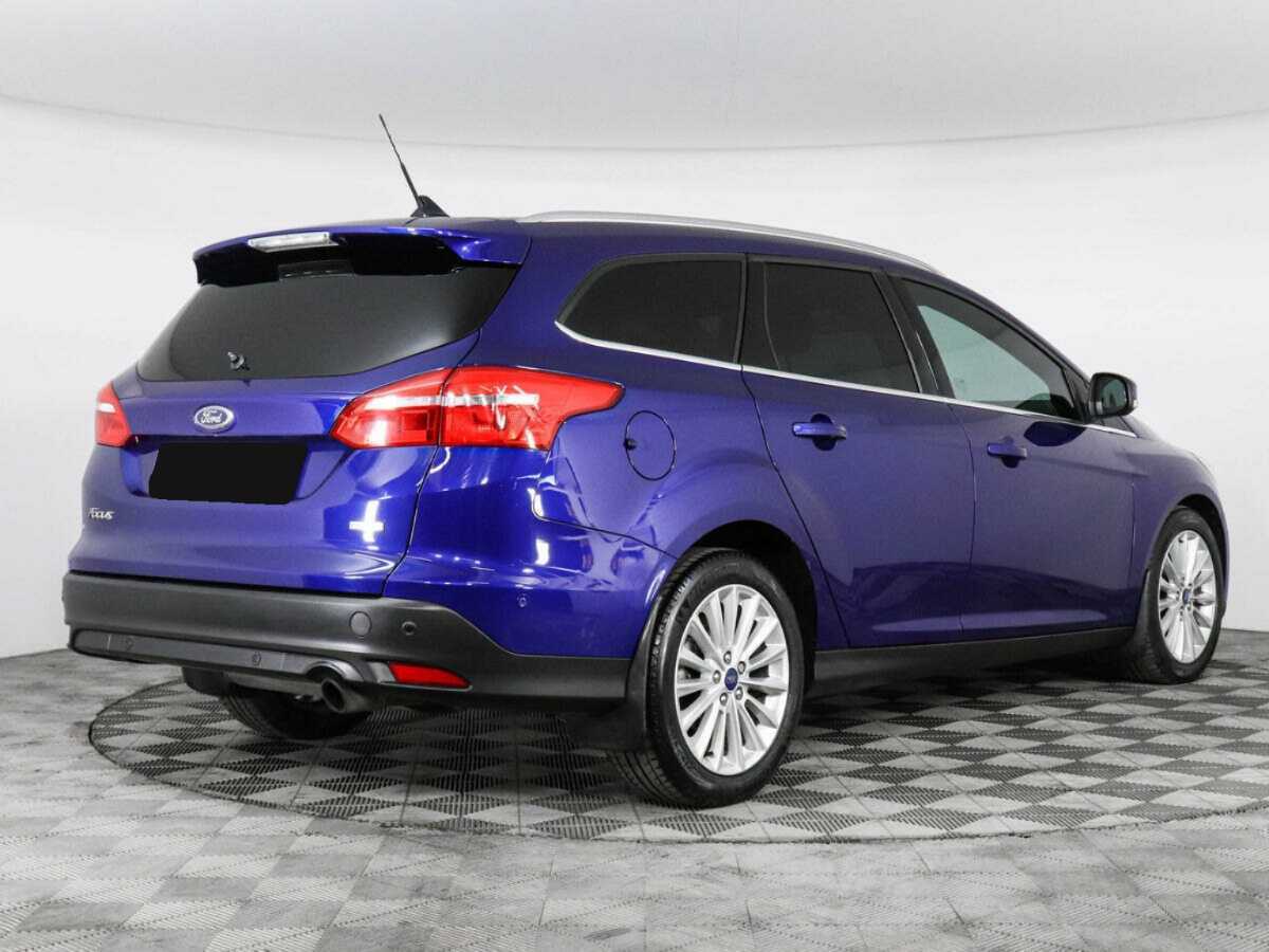Купить Ford Focus с пробегом. Фото: #4