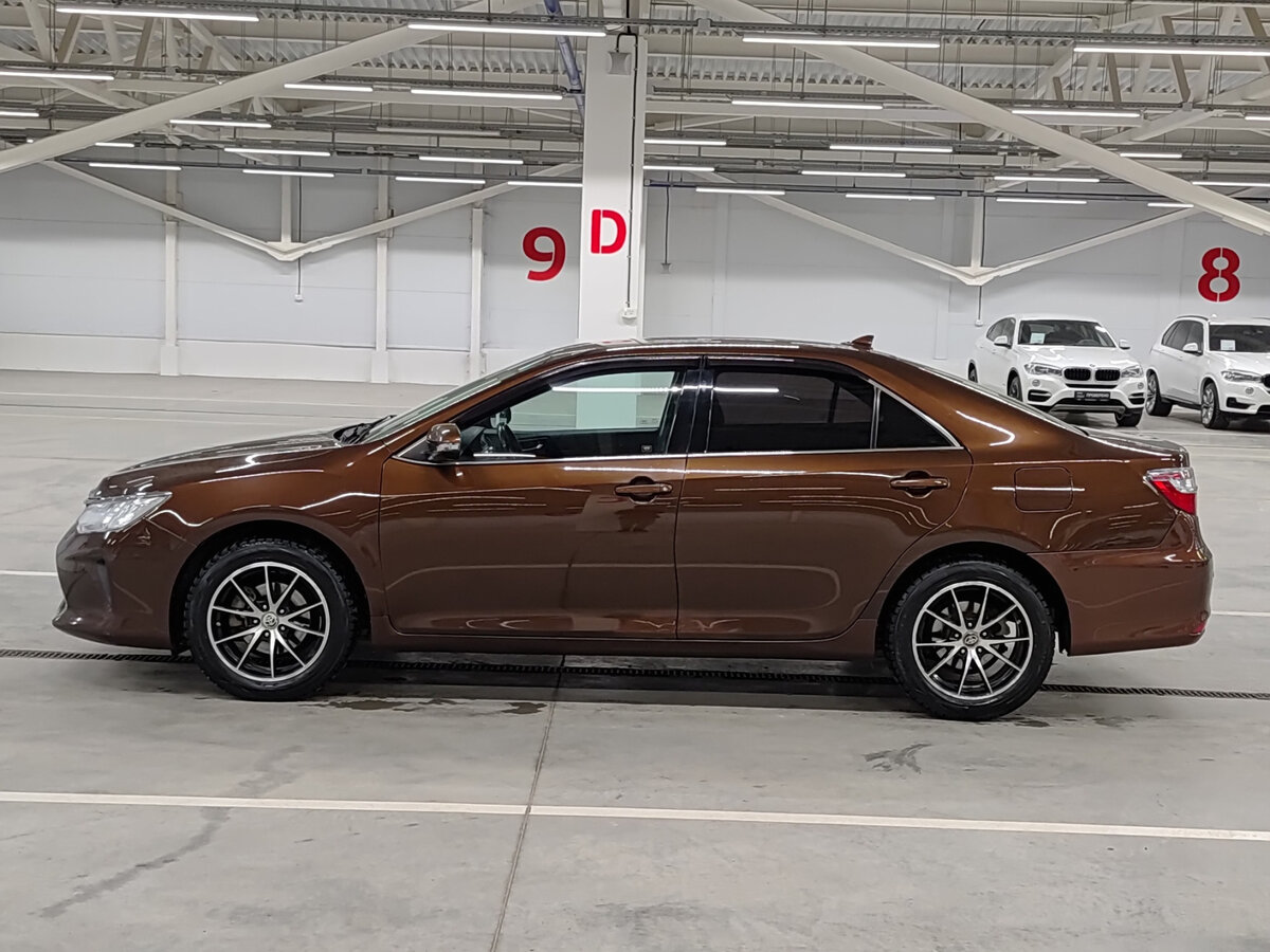 Купить Toyota Camry с пробегом. Фото: #7
