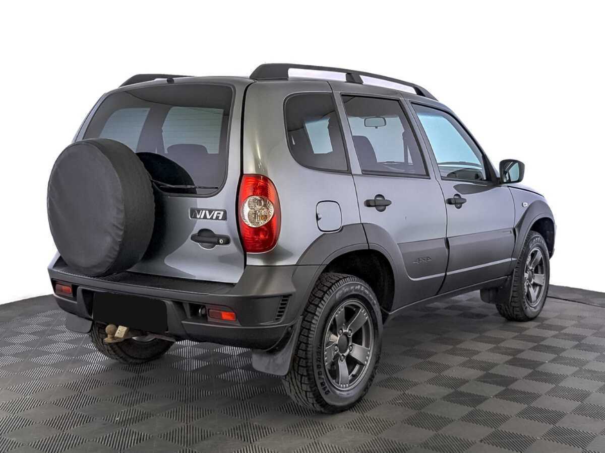 Купить Chevrolet Niva с пробегом. Фото: #4