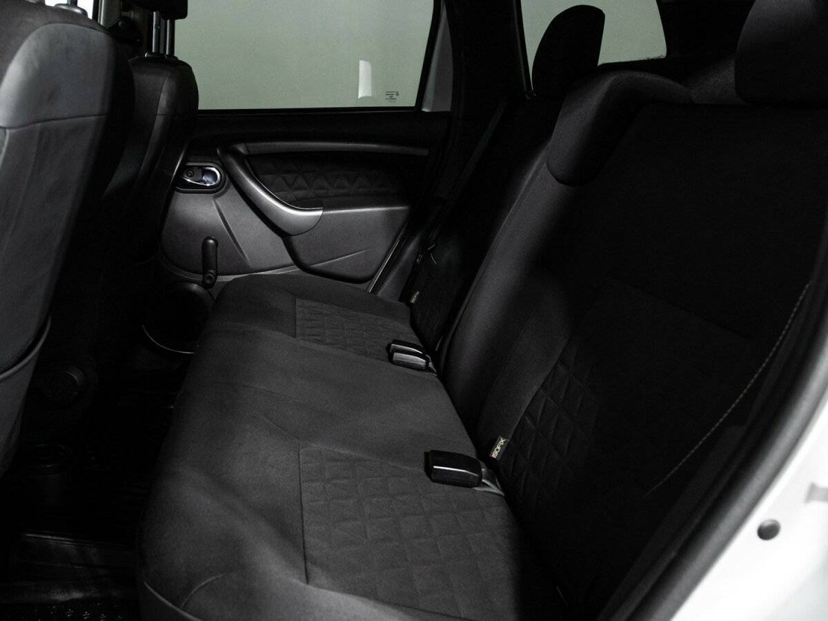 Купить Renault Duster с пробегом. Фото: #9