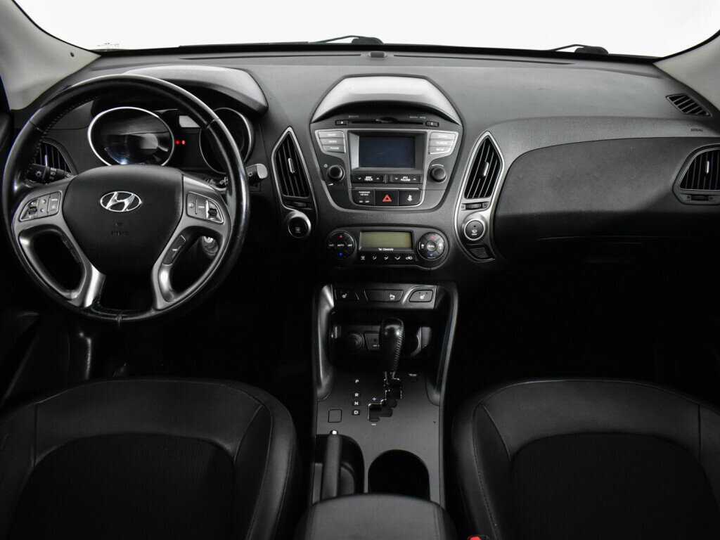 Купить Hyundai ix35 с пробегом. Фото: #11