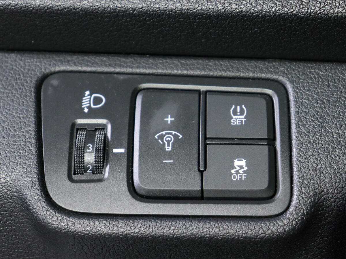 Купить Hyundai Solaris с пробегом. Фото: #15