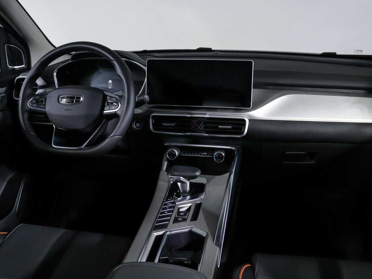 Купить Geely Coolray с пробегом. Фото: #8