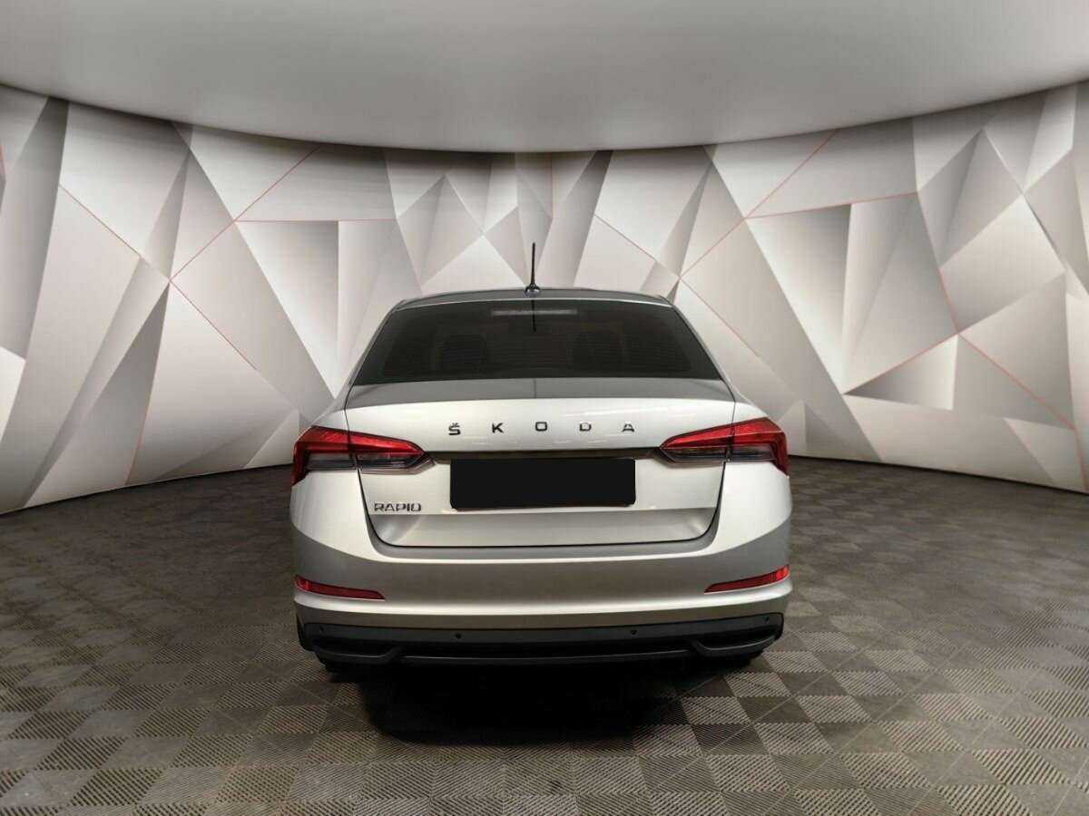 Купить Skoda Rapid с пробегом. Фото: #7