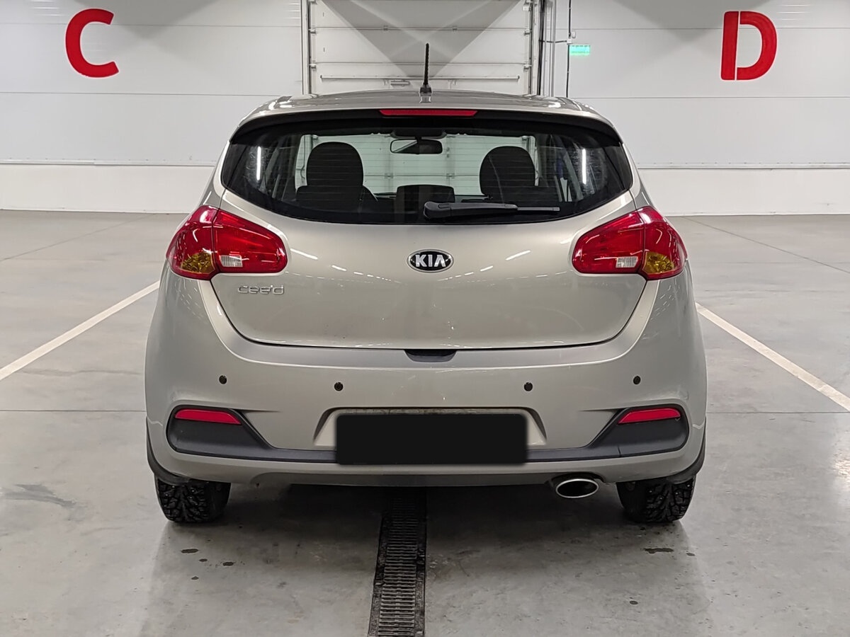 Купить Kia Ceed с пробегом. Фото: #5