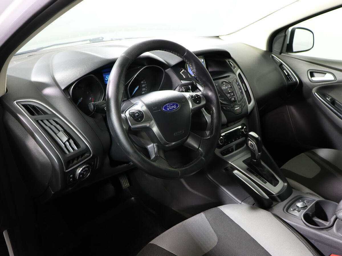 Купить Ford Focus с пробегом. Фото: #13