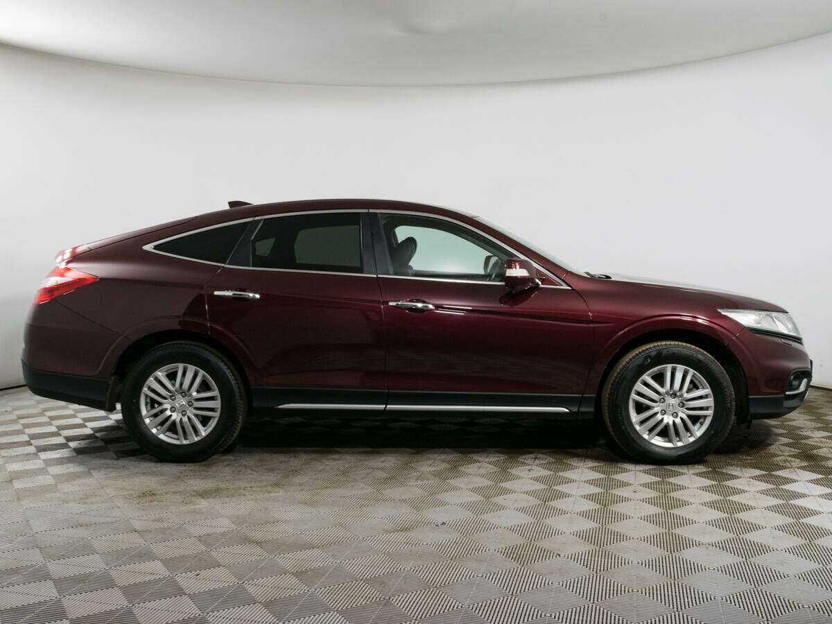 Купить Honda Crosstour с пробегом. Фото: #3
