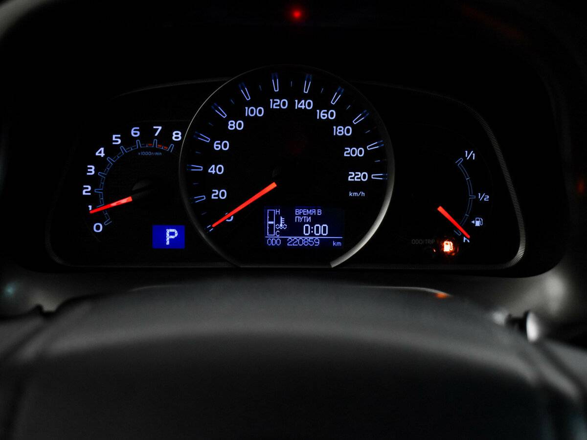 Купить Toyota RAV4 с пробегом. Фото: #18