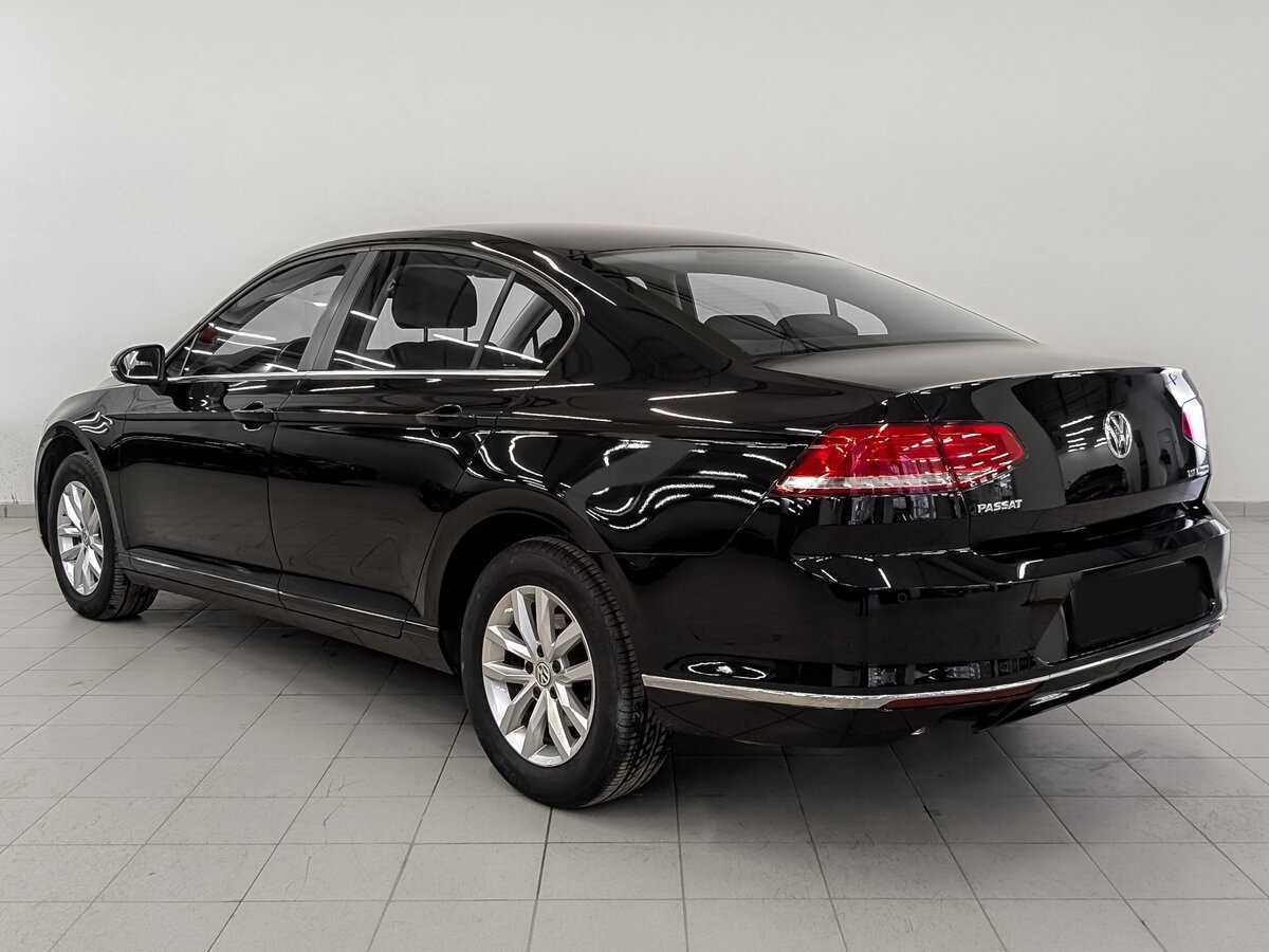 Купить Volkswagen Passat с пробегом. Фото: #6