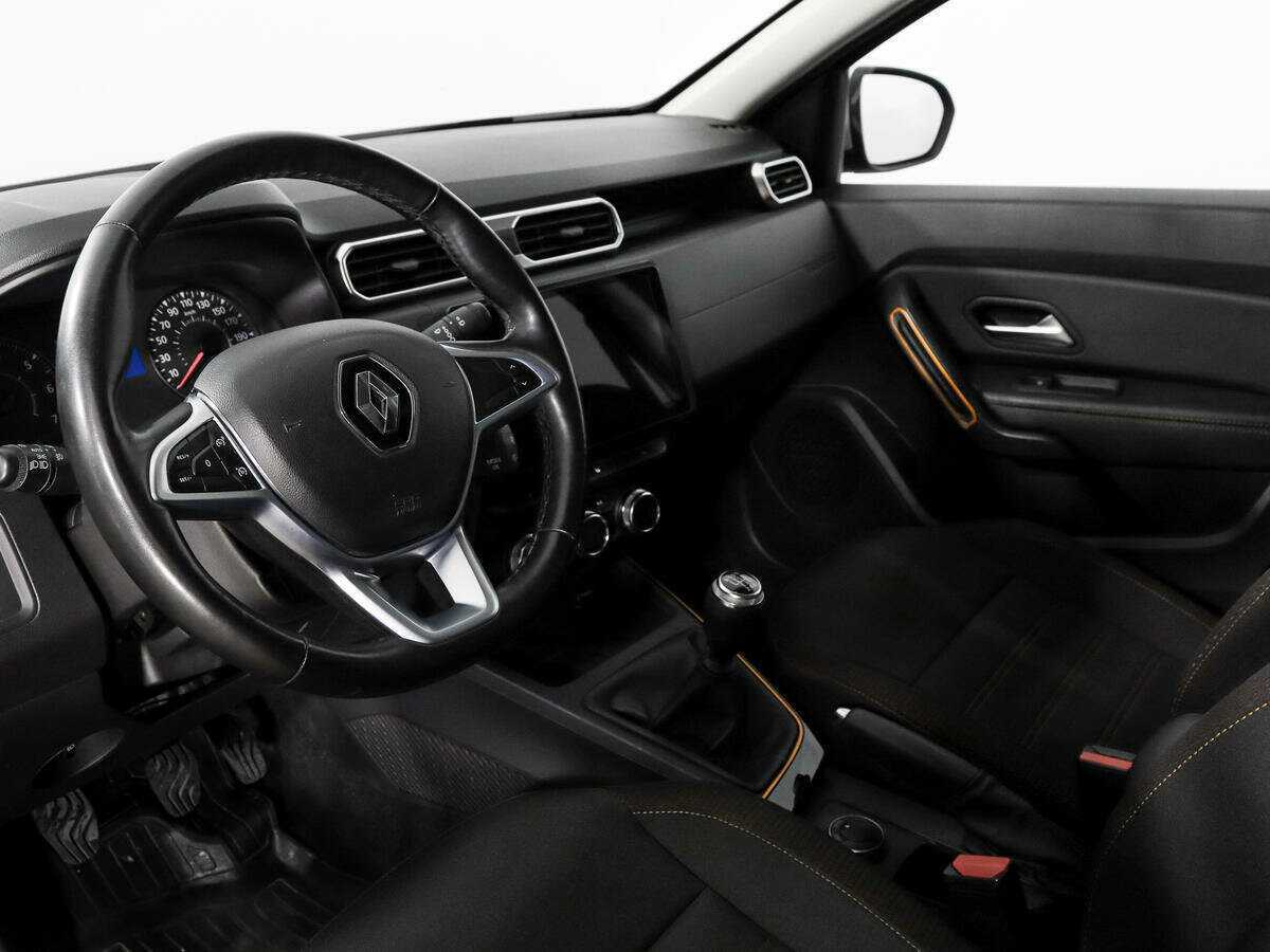 Купить Renault Duster с пробегом. Фото: #8
