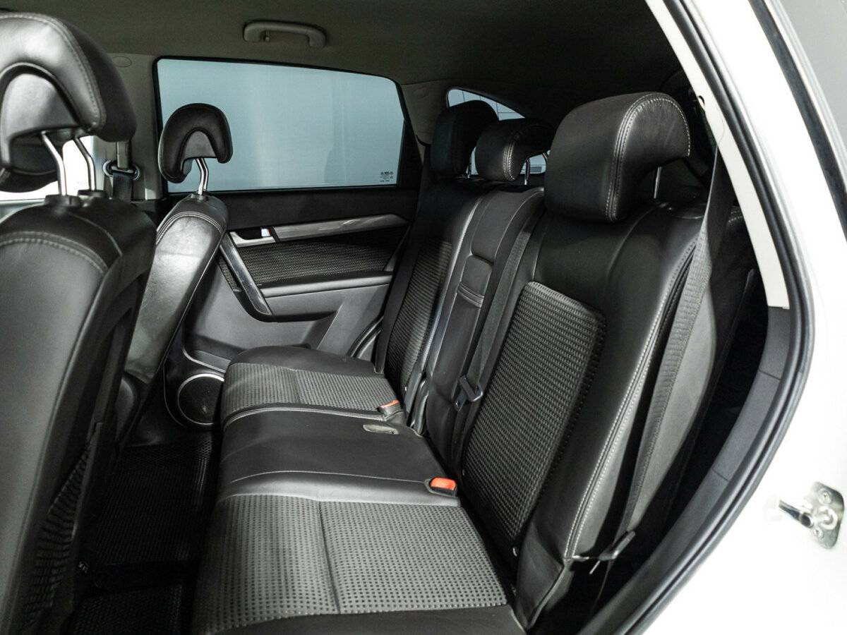 Купить Chevrolet Captiva с пробегом. Фото: #7