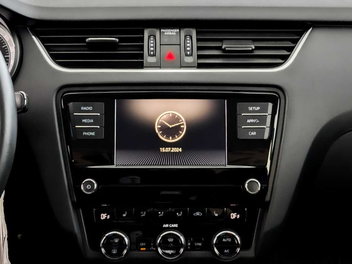Купить Skoda Octavia с пробегом. Фото: #12