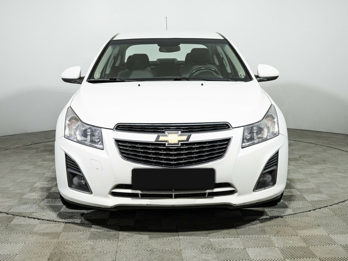 Купить Chevrolet Cruze с пробегом. Фото: #1
