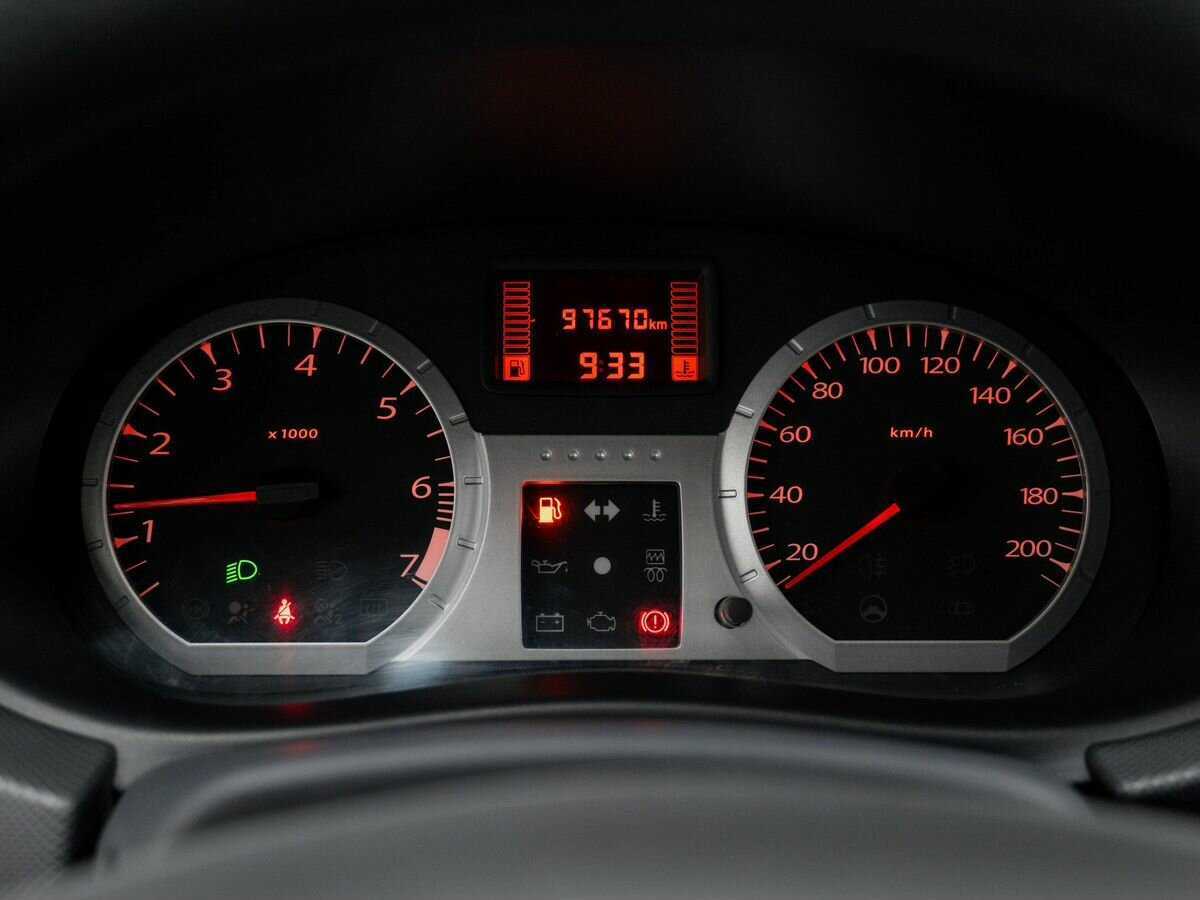 Купить Lada (ВАЗ) Largus с пробегом. Фото: #18