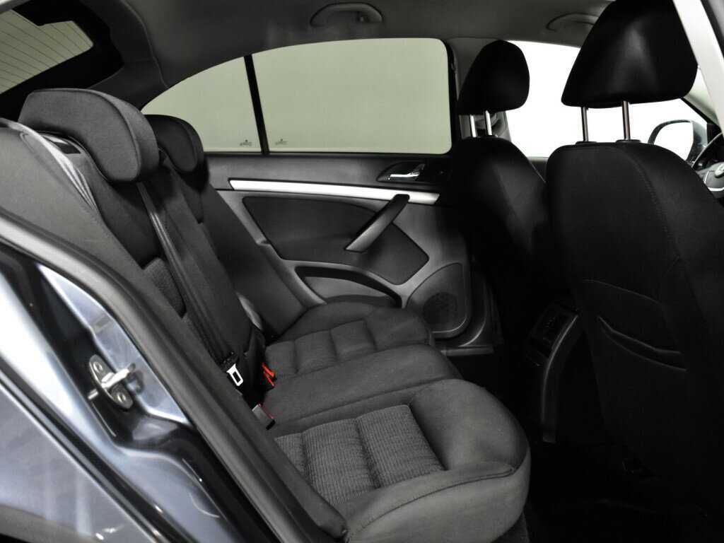 Купить Skoda Octavia с пробегом. Фото: #8