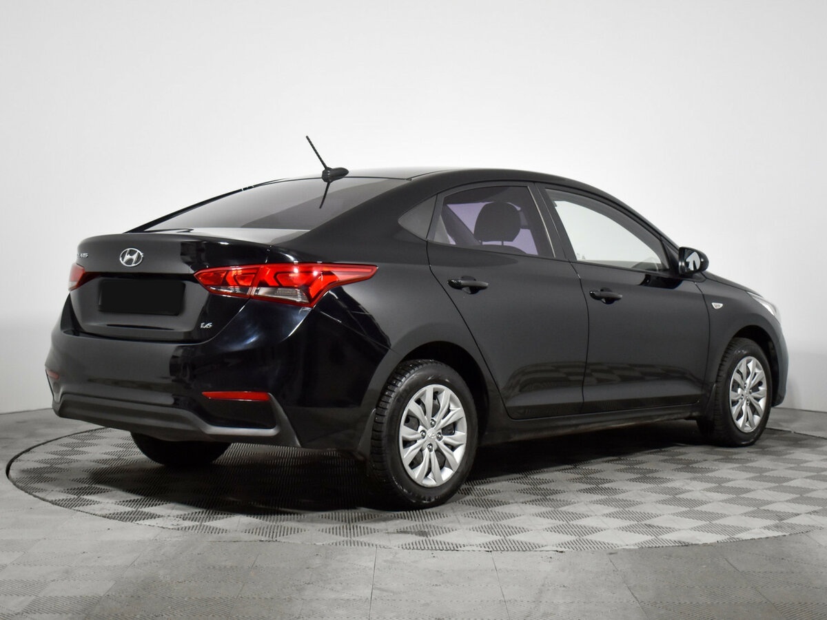 Купить Hyundai Solaris с пробегом. Фото: #4