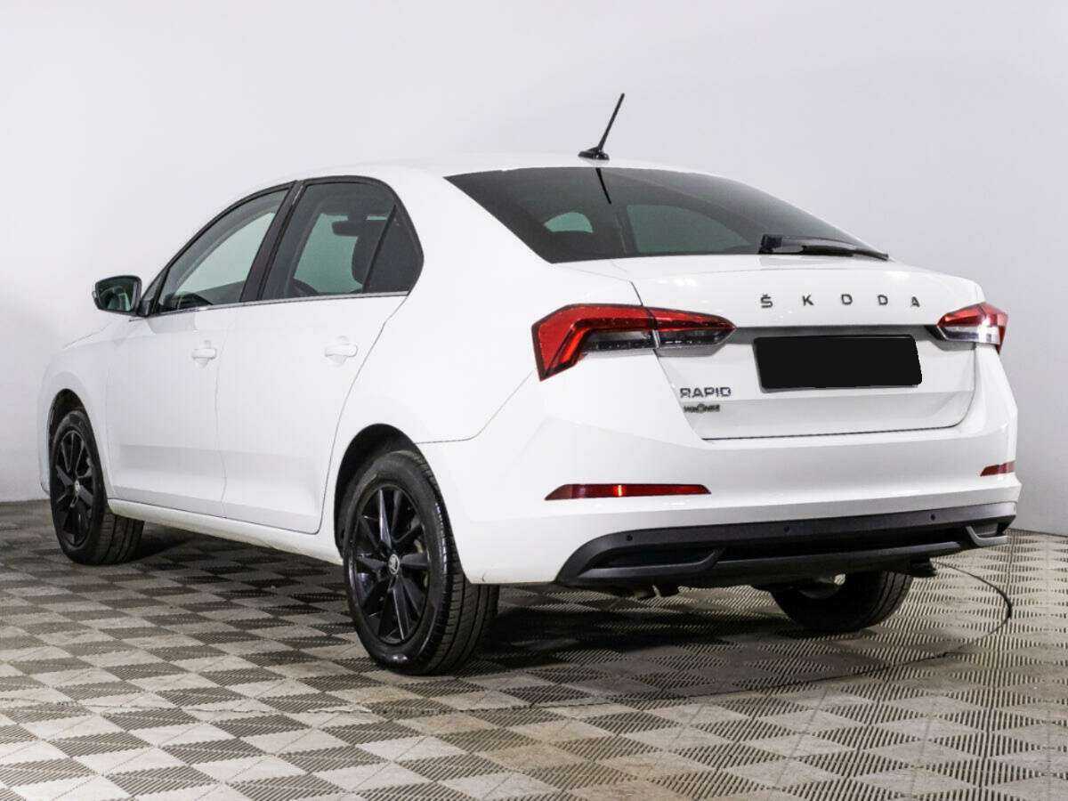 Купить Skoda Rapid с пробегом. Фото: #6