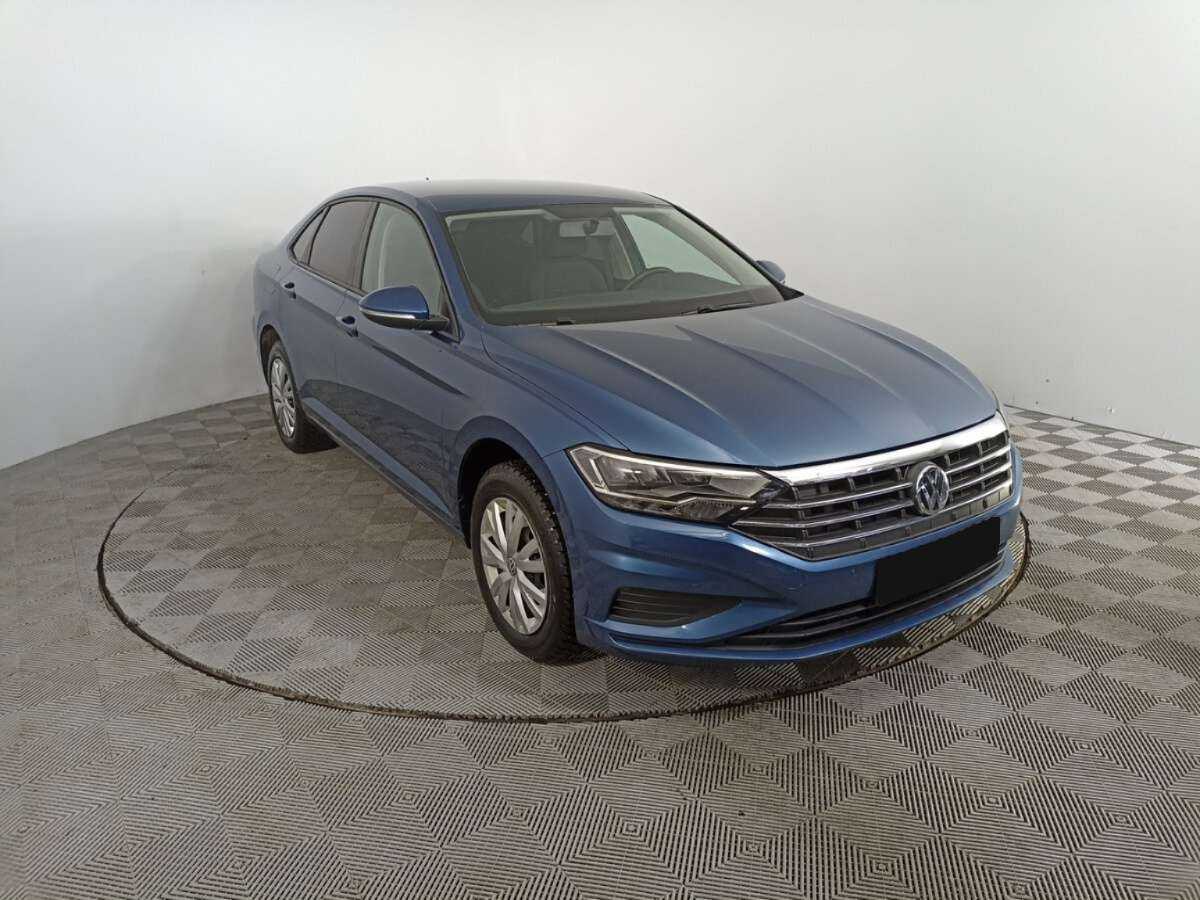 Купить Volkswagen Jetta с пробегом. Фото: #2