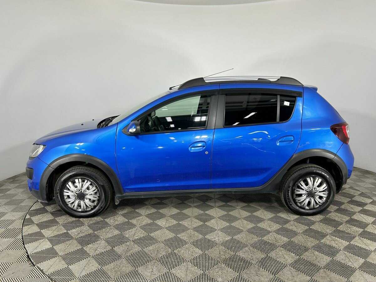 Купить Renault Sandero с пробегом. Фото: #4