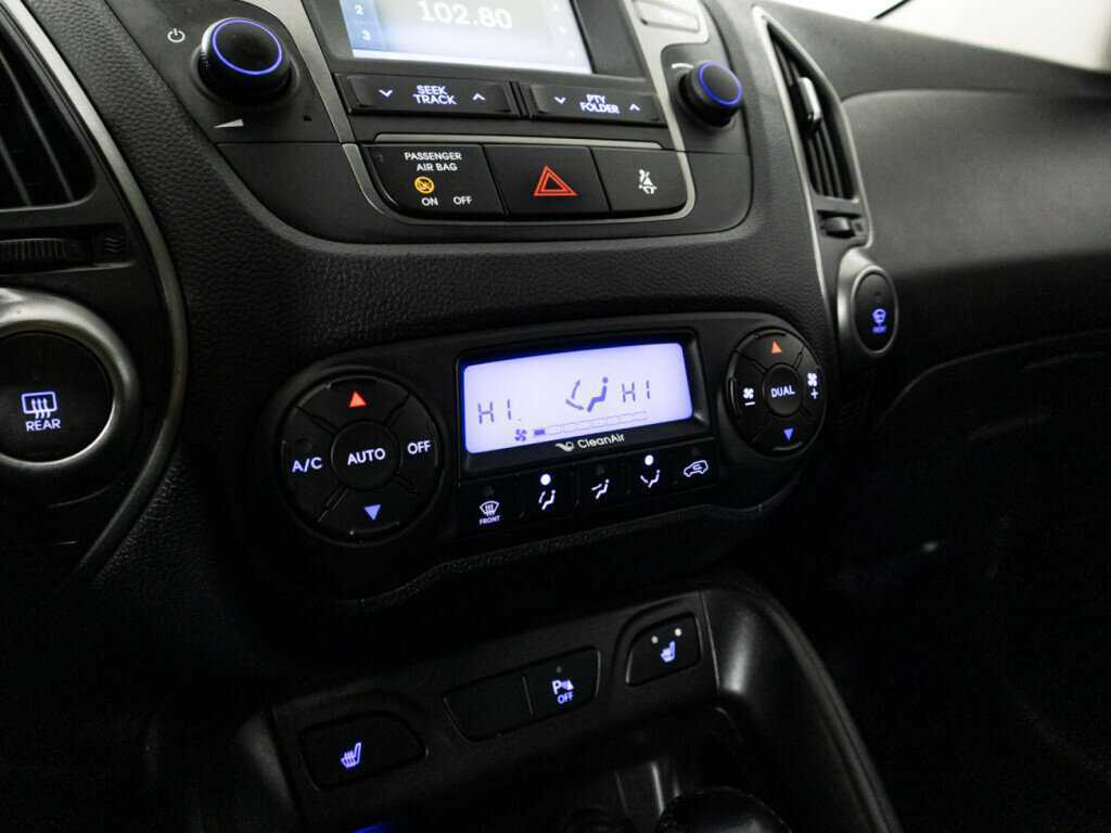 Купить Hyundai ix35 с пробегом. Фото: #15