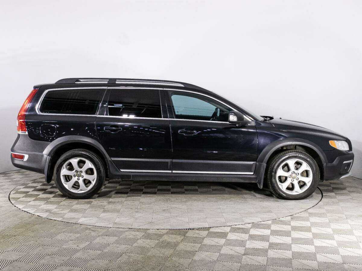 Купить Volvo XC70 с пробегом. Фото: #3