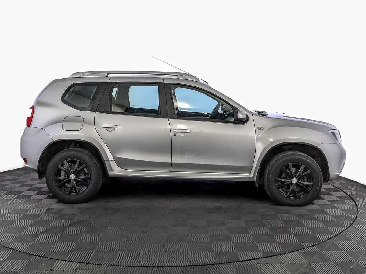Купить Nissan Terrano с пробегом. Фото: #3