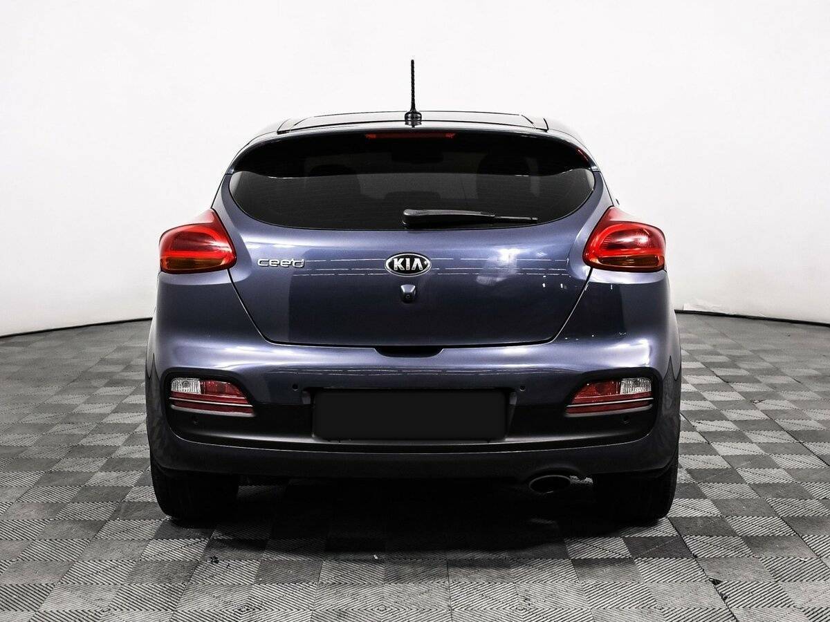 Купить Kia Ceed с пробегом. Фото: #5