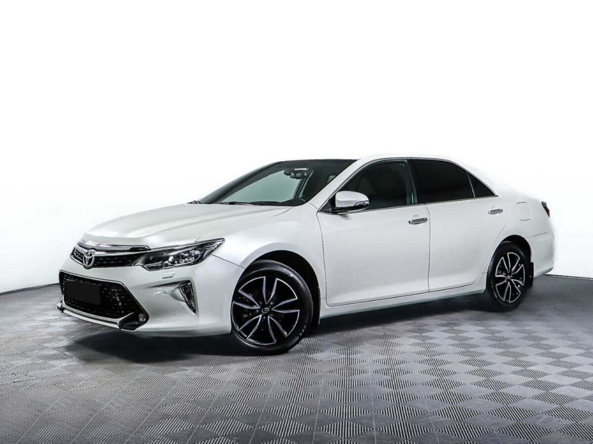 Купить Toyota Camry с пробегом. Посмотреть фото