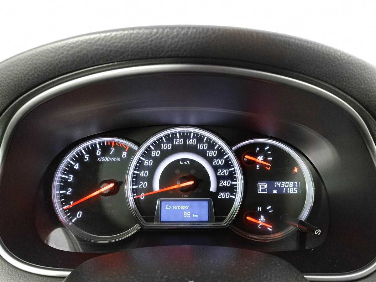 Купить Nissan Teana с пробегом. Фото: #8