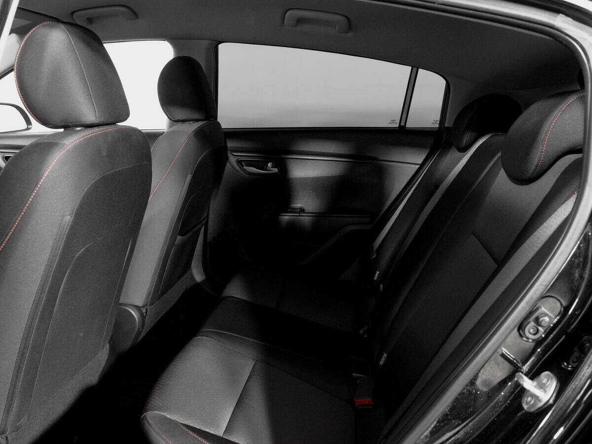 Купить Kia Rio с пробегом. Фото: #9