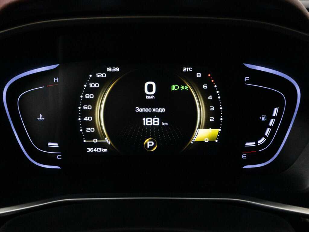 Купить Geely Coolray с пробегом. Фото: #11