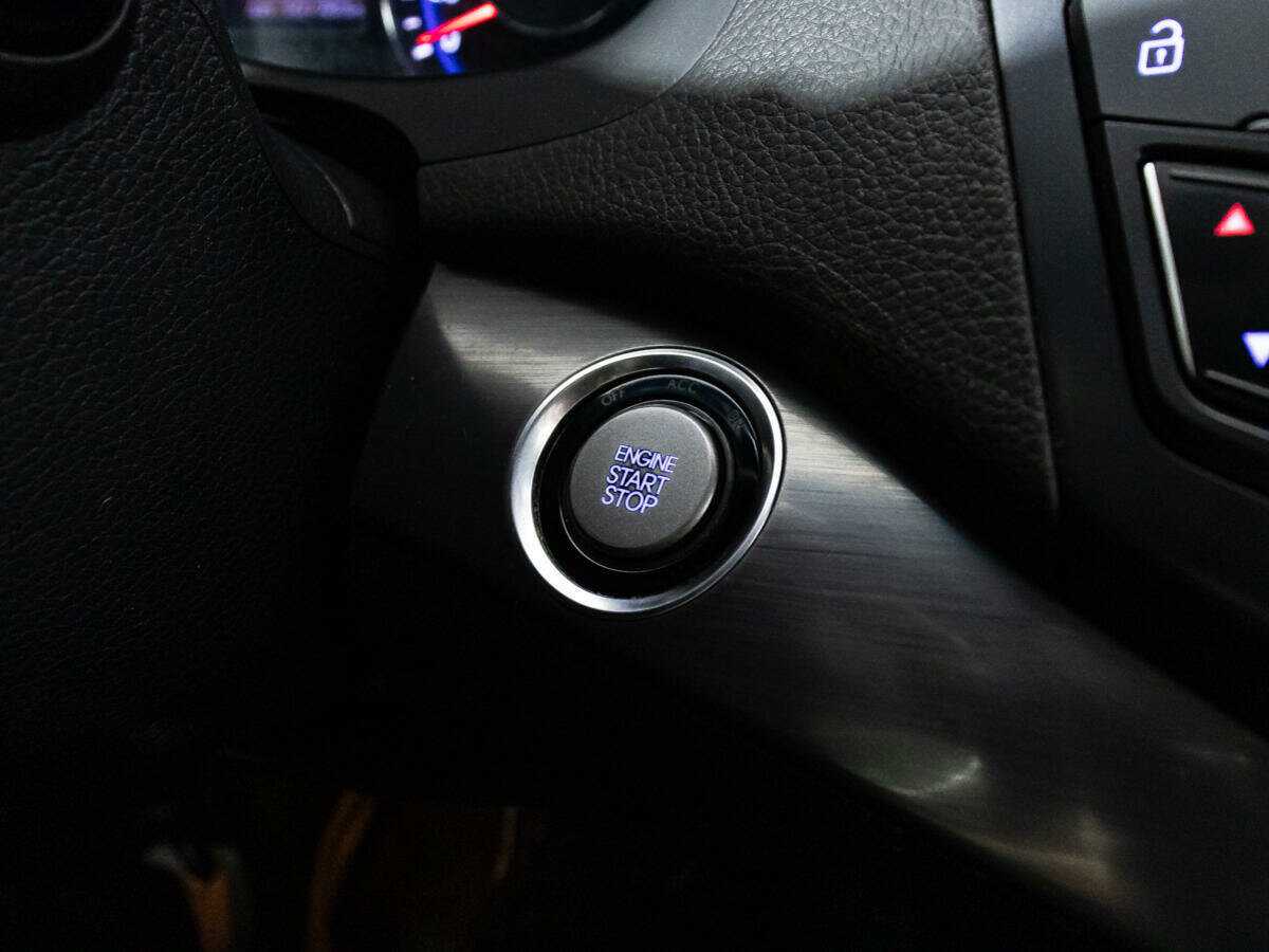 Купить Hyundai i40 с пробегом. Фото: #18