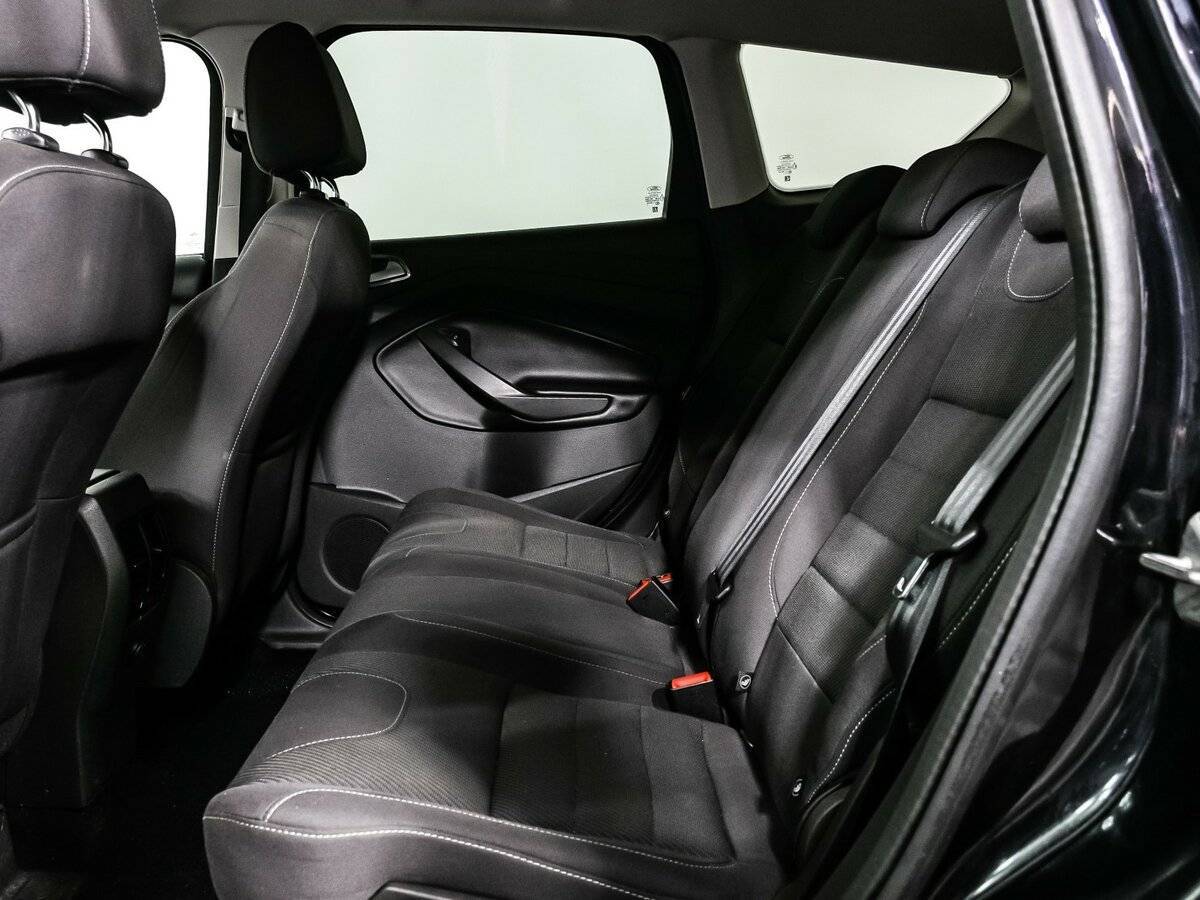 Купить Ford Kuga с пробегом. Фото: #10