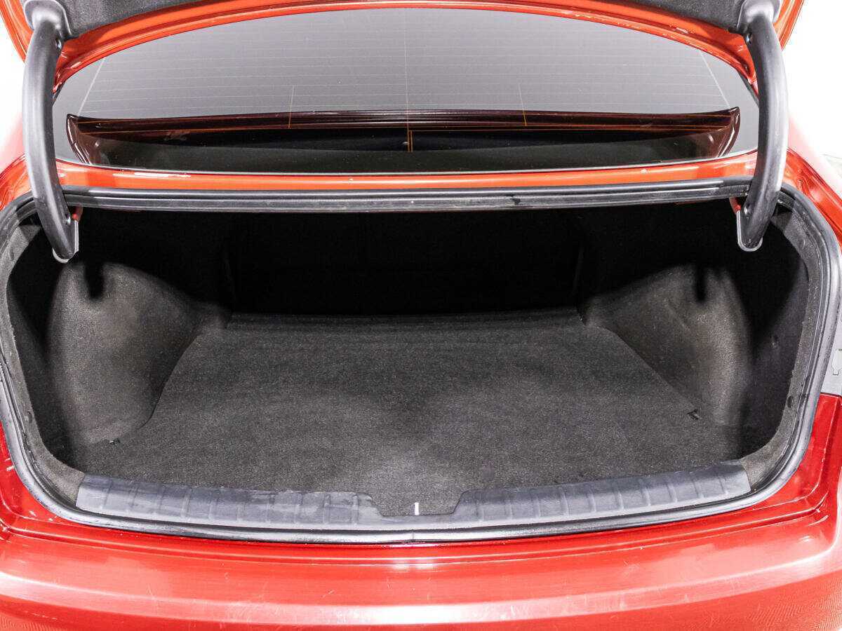 Купить Hyundai i40 с пробегом. Фото: #14