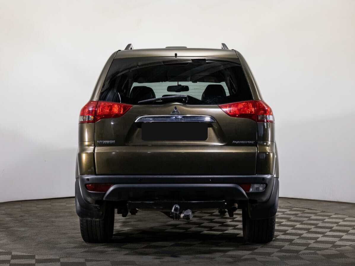 Купить Mitsubishi Pajero Sport с пробегом. Фото: #5