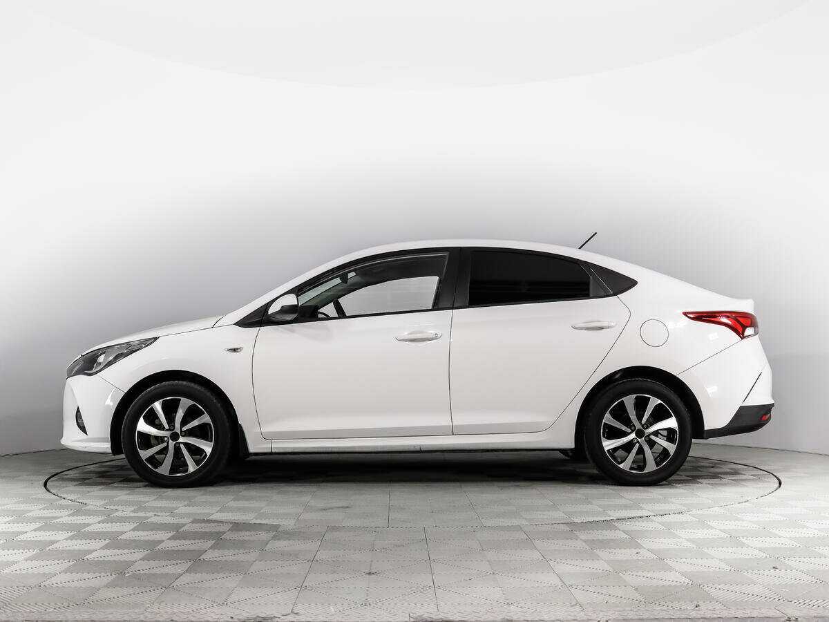 Купить Hyundai Solaris с пробегом. Фото: #7