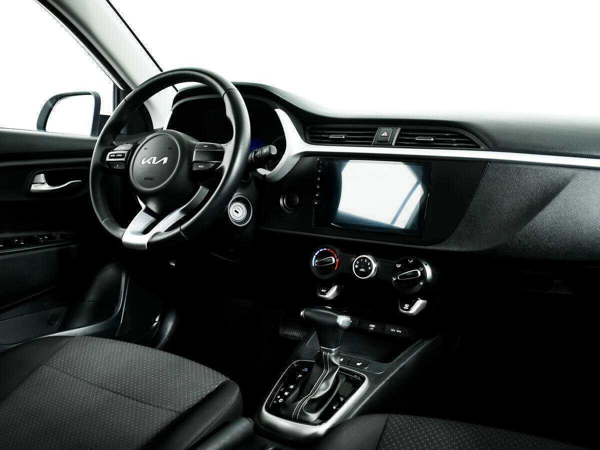 Купить Kia Rio с пробегом. Фото: #8