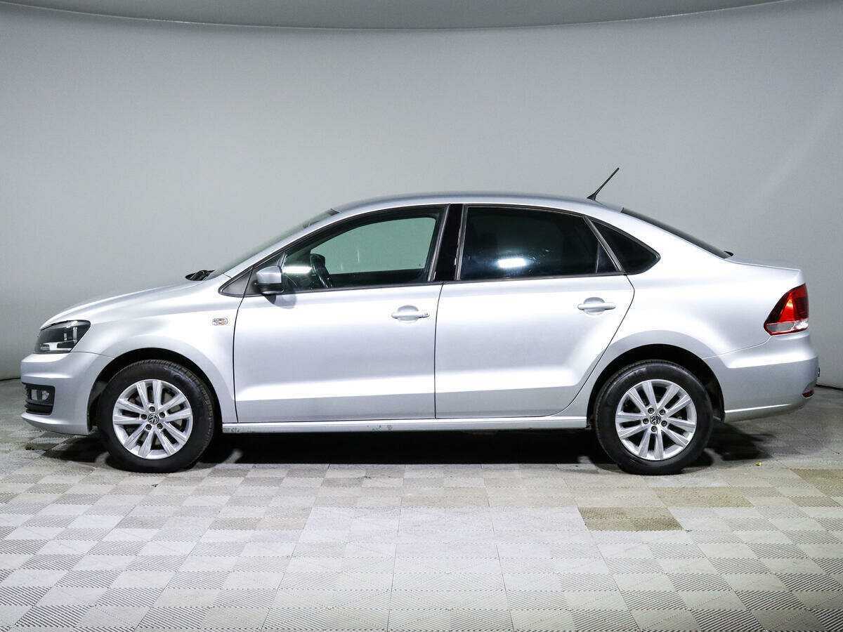 Купить Volkswagen Polo с пробегом. Фото: #6