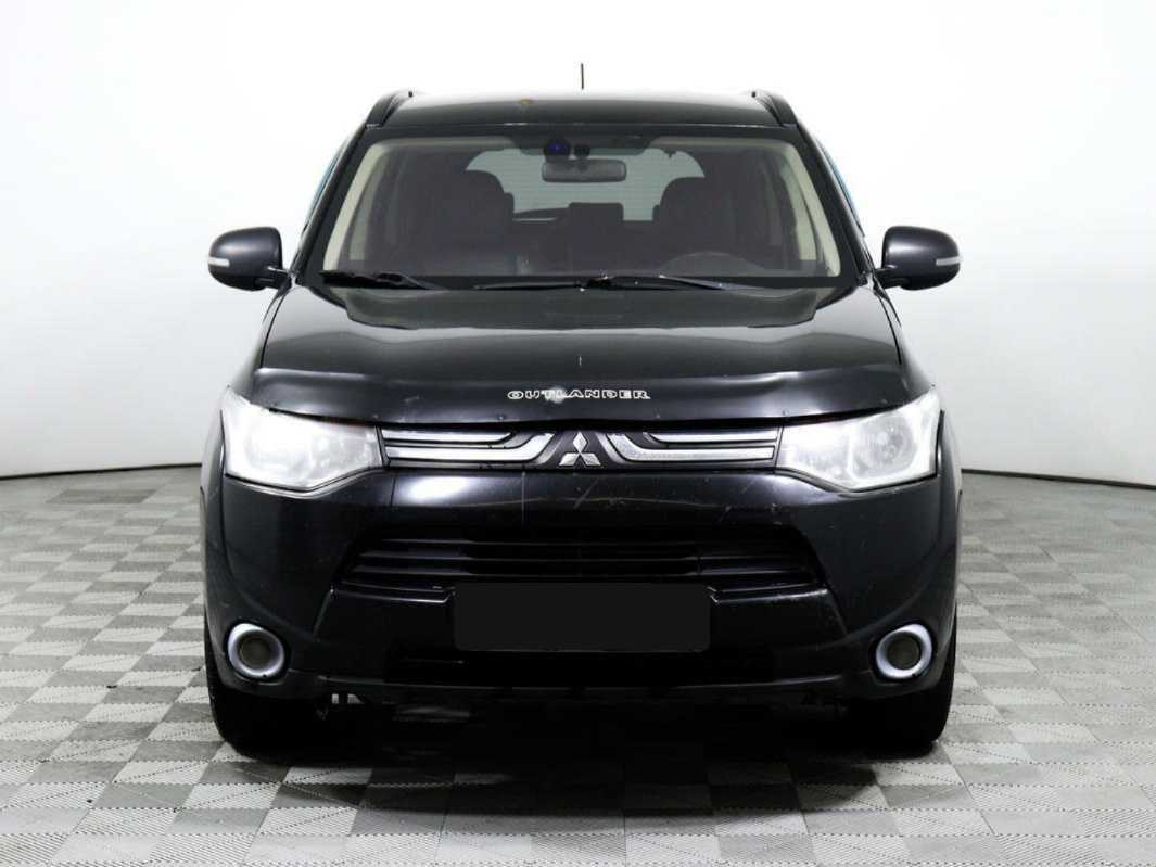 Купить Mitsubishi Outlander с пробегом. Фото: #1