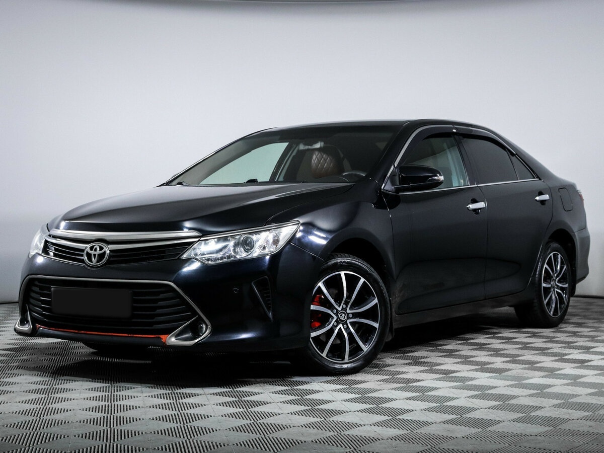 Купить Toyota Camry с пробегом. Фото: #0