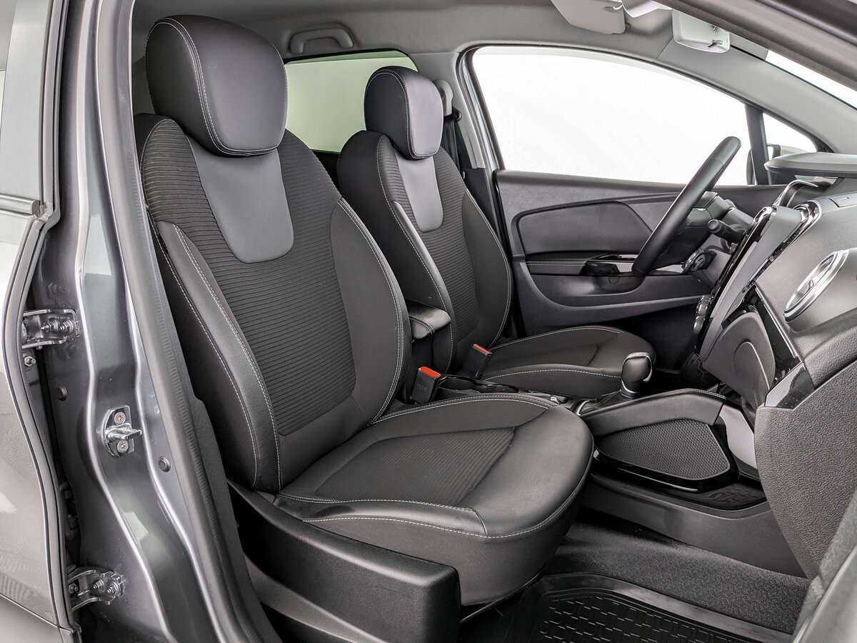 Купить Renault Kaptur с пробегом. Фото: #18