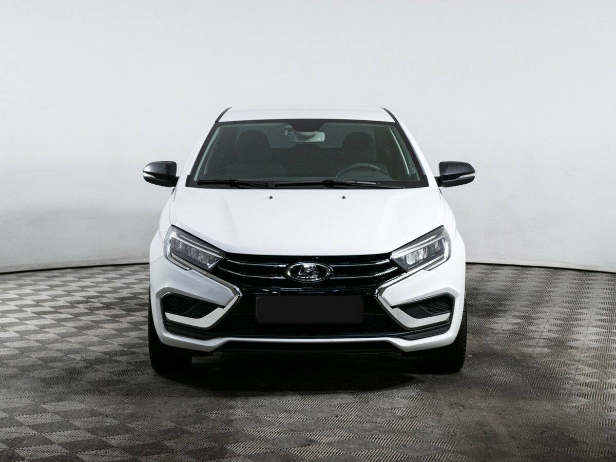 Купить Lada (ВАЗ) Vesta с пробегом. Фото: #1